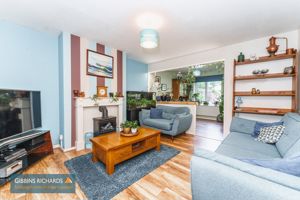 Sitting room- click for photo gallery